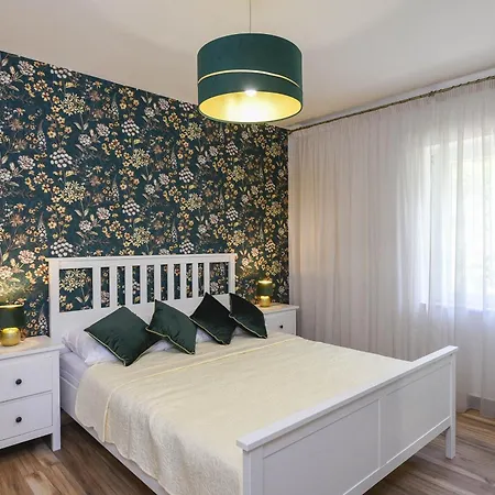Villa Oliva *